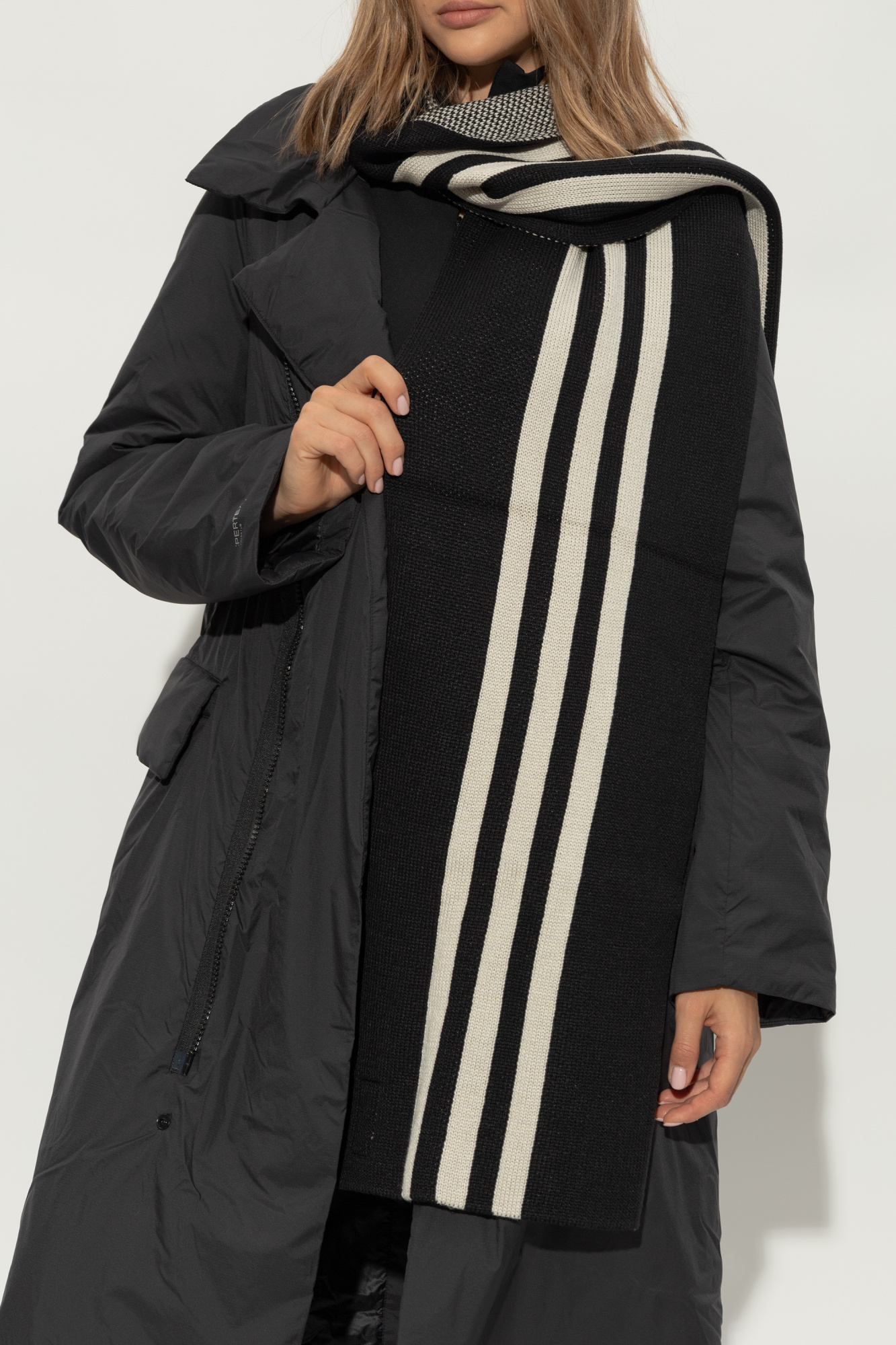 【送料&関税込】Y-3 Scarf Y-3 STRP SCARF（マフラー）｜Y-3（ワイスリー）のファッション